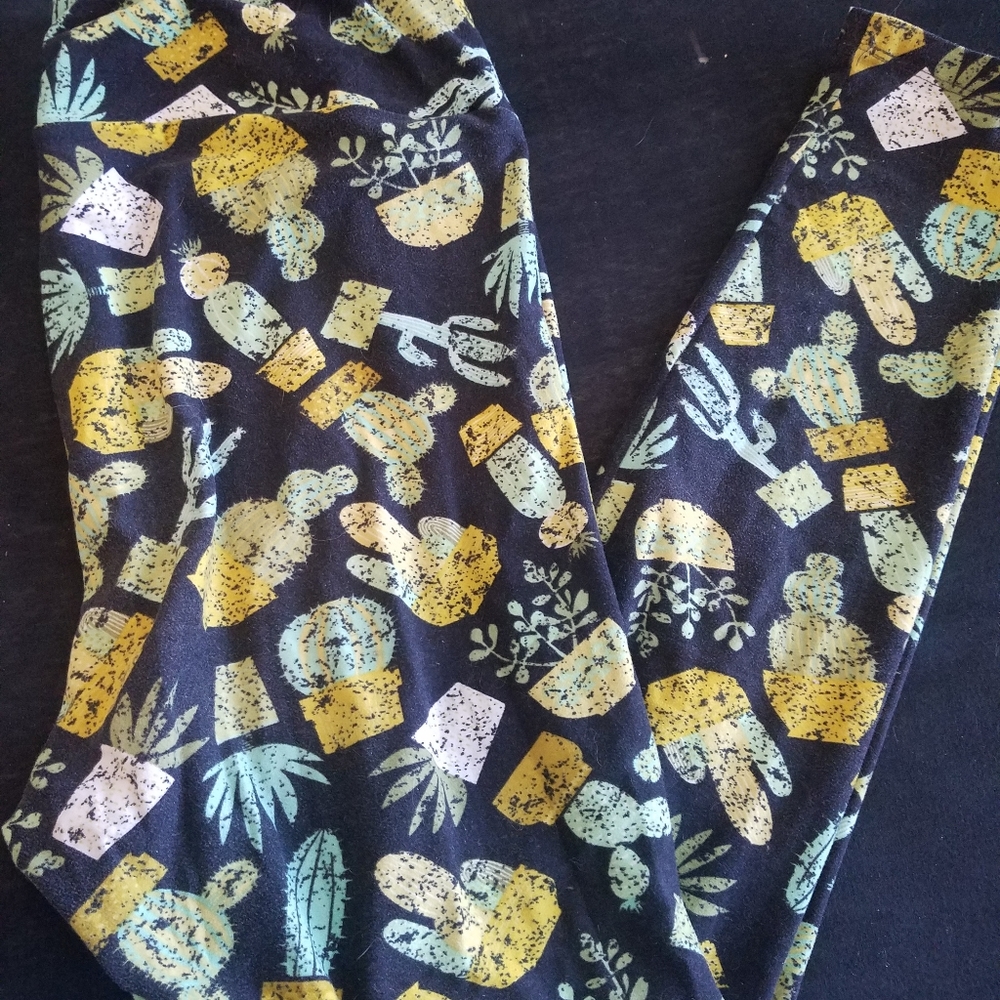 Lularoe leggings tc